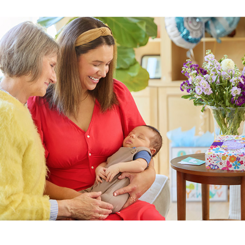 Sweeten Mom’s Day with Cheryl’s Cookies: A Gift from the Heart